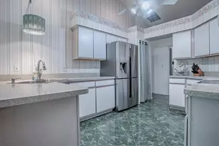 25348 Crestwater Dr, Leesburg, FL 34748 - Photo 18