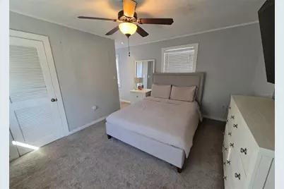 811 N Disston Avenue, Tavares, FL 32778 - Photo 24
