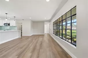 1611 Canal Ct, Tavares, FL 32778 - Photo 10