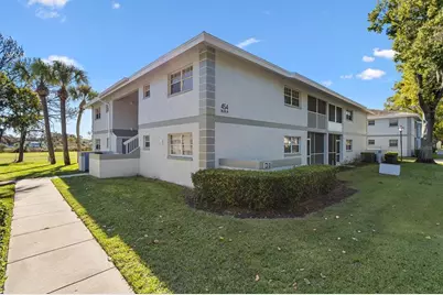 454 Fairways Circle #B204, Ocala, FL 34472 - Photo 2