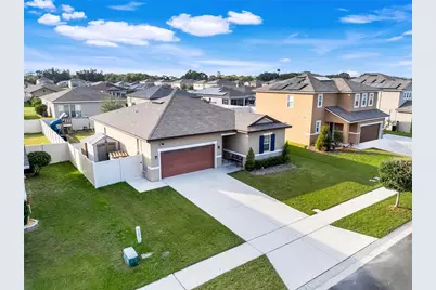 2330 Wadeview Loop, Saint Cloud, FL 34769 - Photo 4