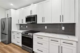 225 Hillside Ave, Umatilla, FL 32784 - Photo 28