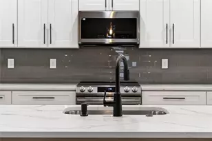 225 Hillside Ave, Umatilla, FL 32784 - Photo 26