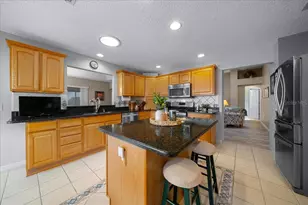 2574 Caribe Dr, The Villages, FL 32162 - Photo 12