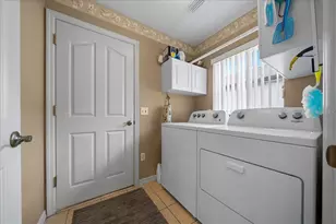 2574 Caribe Dr, The Villages, FL 32162 - Photo 36