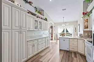 1409 Meadow View Way, Lady Lake, FL 32159 - Photo 26