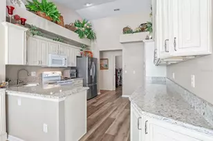 1409 Meadow View Way, Lady Lake, FL 32159 - Photo 24