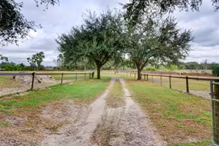 1765 E Co Rd 462, Wildwood, FL 34785 - Photo 42