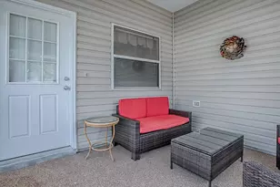 16905 SE 81st Ellerslie Ct, The Villages, FL 32162 - Photo 2