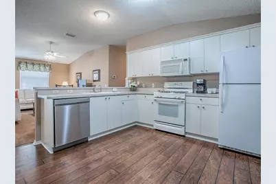 16905 SE 81st Ellerslie Court, The Villages, FL 32162 - Photo 8