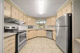 1234 Dustin Dr, The Villages, FL 32159 - Photo 8