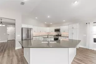 5631 Fernandes Ct, The Villages, FL 32163 - Photo 10