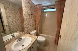 108 Winterberry Ave, Wildwood, FL 34785 - Photo 12