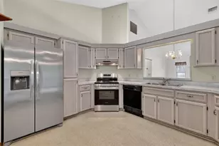 19200 Park Pl Blvd, Eustis, FL 32736 - Photo 14