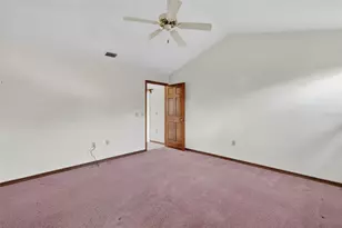 19200 Park Pl Blvd, Eustis, FL 32736 - Photo 18