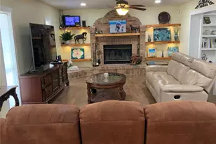 39742 Gella Way, Lady Lake, FL 32159 - Photo 10