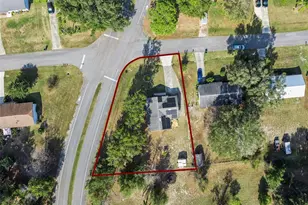 314 E Primrose Ln, Lady Lake, FL 32159 - Photo 40