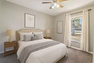 314 E Primrose Ln, Lady Lake, FL 32159 - Photo 8