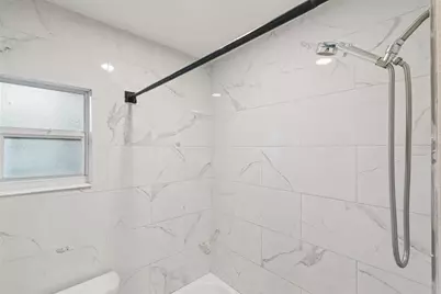 520 W Charlotte Avenue, Eustis, FL 32726 - Photo 30