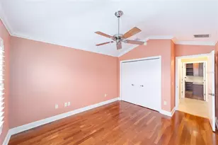 565 Society Hill Cir, The Villages, FL 32162 - Photo 32