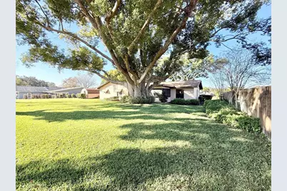 33312 Coventry Drive, Leesburg, FL 34788 - Photo 8
