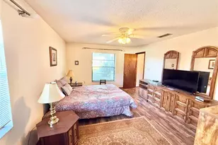 33312 Coventry Dr, Leesburg, FL 34788 - Photo 18