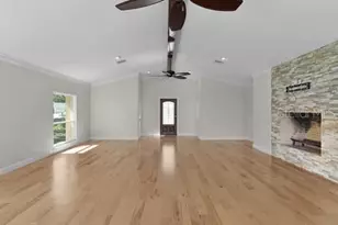 34240 Rosa Ln, Fruitland Park, FL 34731 - Photo 10