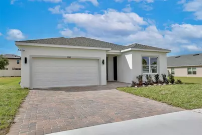 2044 Sloans Outlook Drive, Groveland, FL 34736 - Photo 2