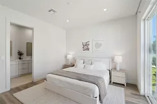 447 Skyfield Ct, Lady Lake, FL 32159 - Photo 8