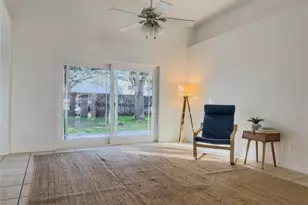 1012 Mayfair St, Eustis, FL 32726 - Photo 4