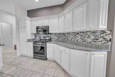 7180 SE 172nd Hazelwood Loop, The Villages, FL 32162 - Photo 28