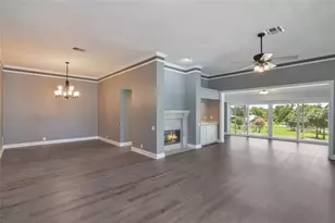 6036 Topsail Rd, Lady Lake, FL 32159 - Photo 4