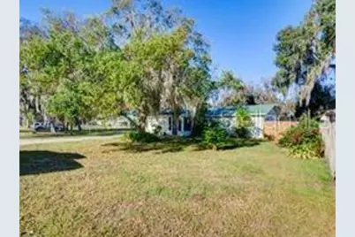 1218 Cr 450, Lake Panasoffkee, FL 33538 - Photo 1