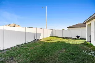 440 Kensington View Dr, Winter Haven, FL 33880 - Photo 24