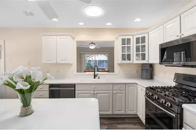 1529 Straton Way, The Villages, FL 32162 - Photo 10