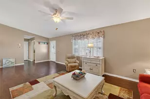 9750 SE 179th Pl, Summerfield, FL 34491 - Photo 6