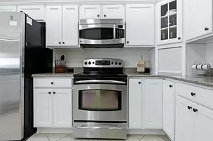 1064 Alcove Loop, The Villages, FL 32162 - Photo 12