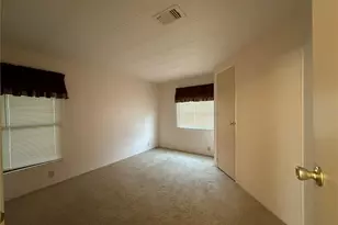 3937 Citrus Cir, Fruitland Park, FL 34731 - Photo 22