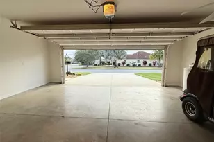 995 Joiner Pl, The Villages, FL 32162 - Photo 32