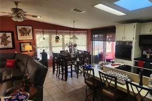 24921 Pine Hill, Leesburg, FL 34748 - Photo 2