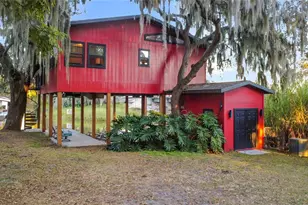 609 Homer St, Tavares, FL 32778 - Photo 2