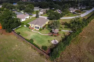 81 Twin Lake Cir, Umatilla, FL 32784 - Photo 60