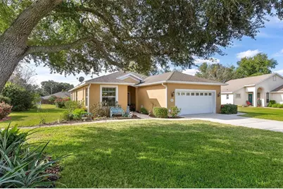 81 Twin Lake Circle, Umatilla, FL 32784 - Photo 1