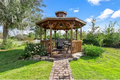 81 Twin Lake Circle, Umatilla, FL 32784 - Photo 4