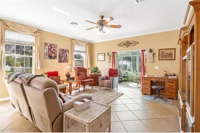 81 Twin Lake Circle, Umatilla, FL 32784 - Photo 12