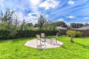 81 Twin Lake Cir, Umatilla, FL 32784 - Photo 40