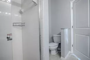 1321 Kellogg Dr, Tavares, FL 32778 - Photo 24