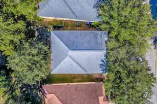 1321 Kellogg Dr, Tavares, FL 32778 - Photo 36