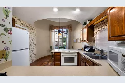 708 Santa Cruz Lane #708, Howey in the Hills, FL 34737 - Photo 2