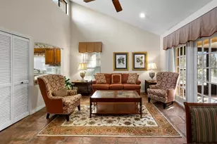 708 Santa Cruz Ln, Howey in the Hills, FL 34737 - Photo 16